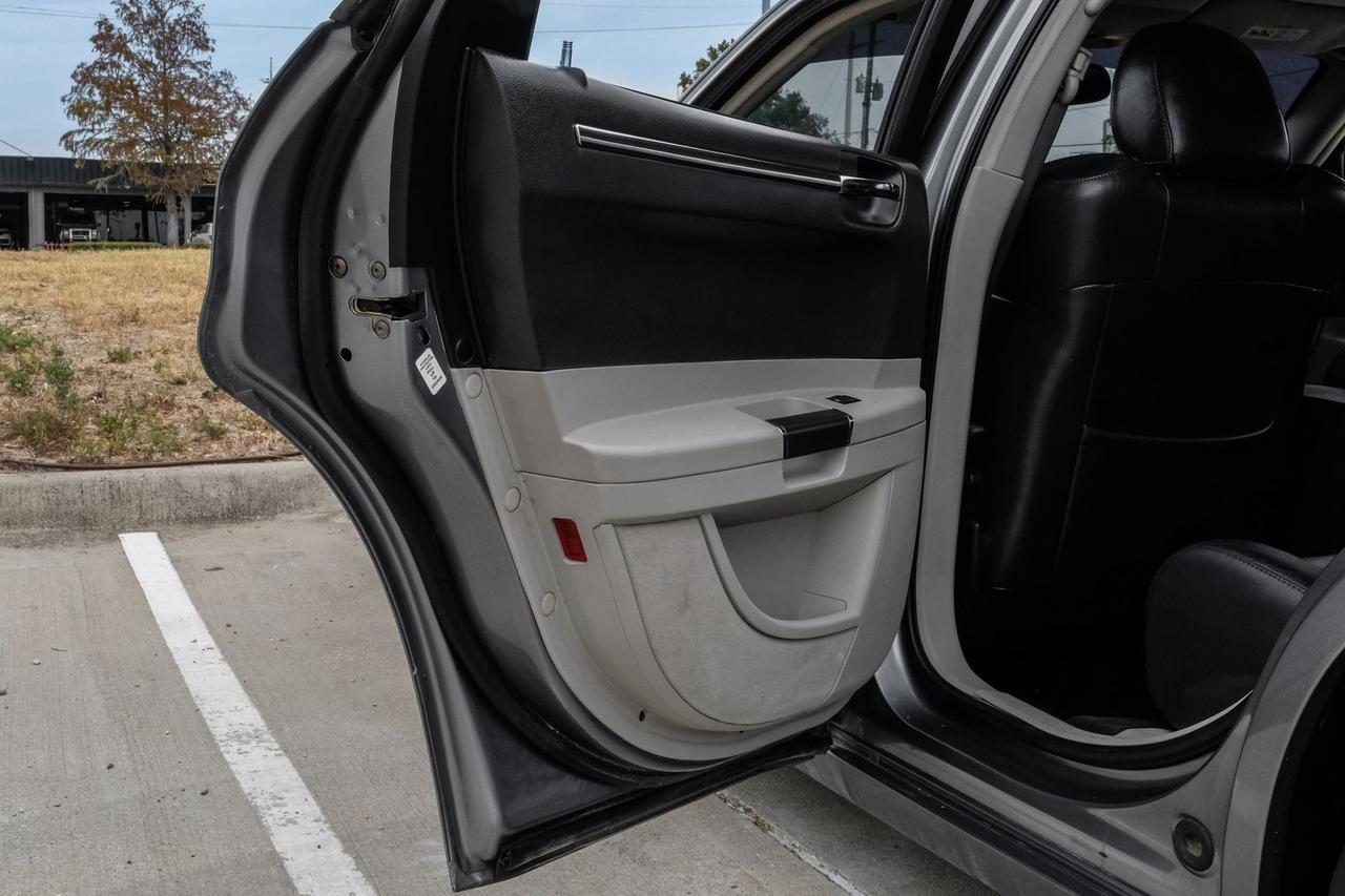 2006 Chrysler 300C SRT8 Richardson TX