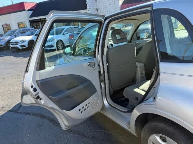 2006 Chrysler PT Cruiser Sport Wagon 4D Cincinnati OH