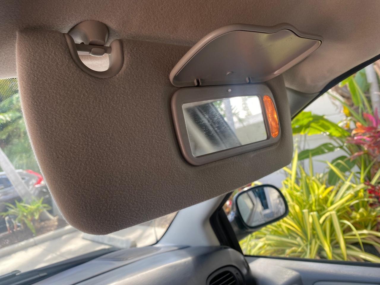 2006 Chrysler T&C BRAUN ENTERVAN LOW MILES 64,097 Pompano Beach FL