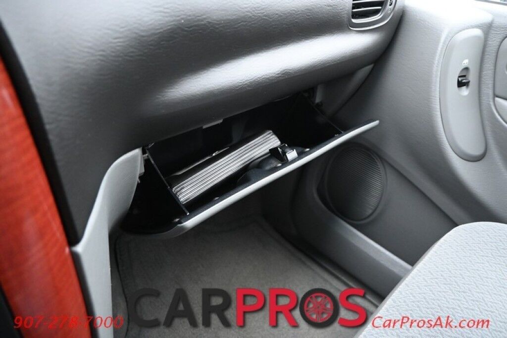 2006 Chrysler Town & Country Extended Passenger Van LX - Automatic - AutoStart - Seats 7 - 3rd Row - Keyless Entry - Power Windows & Locks - Cruise Control - 1 Owner Anchorage AK