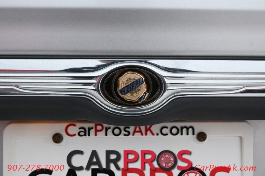 2006 Chrysler Town & Country Extended Passenger Van LX - Automatic - AutoStart - Seats 7 - 3rd Row - Keyless Entry - Power Windows & Locks - Cruise Control - 1 Owner Anchorage AK