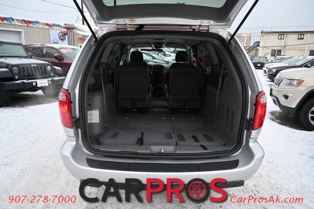 2006 Chrysler Town & Country Extended Passenger Van LX - Automatic - AutoStart - Seats 7 - 3rd Row - Keyless Entry - Power Windows & Locks - Cruise Control - 1 Owner Anchorage AK