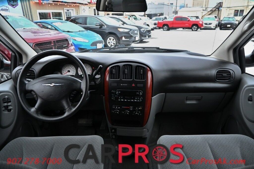 2006 Chrysler Town & Country Extended Passenger Van LX - Automatic - AutoStart - Seats 7 - 3rd Row - Keyless Entry - Power Windows & Locks - Cruise Control - 1 Owner Anchorage AK