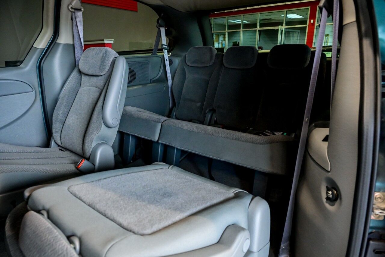 2006 Chrysler Town & Country LWB Touring Springfield NJ