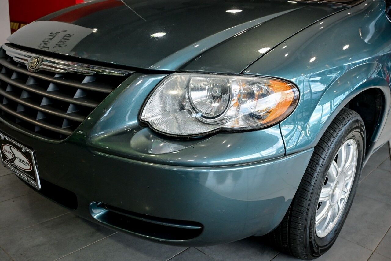 2006 Chrysler Town & Country LWB Touring Springfield NJ