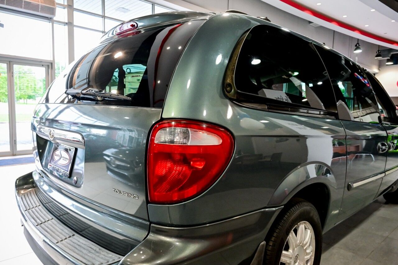 2006 Chrysler Town & Country LWB Touring Springfield NJ