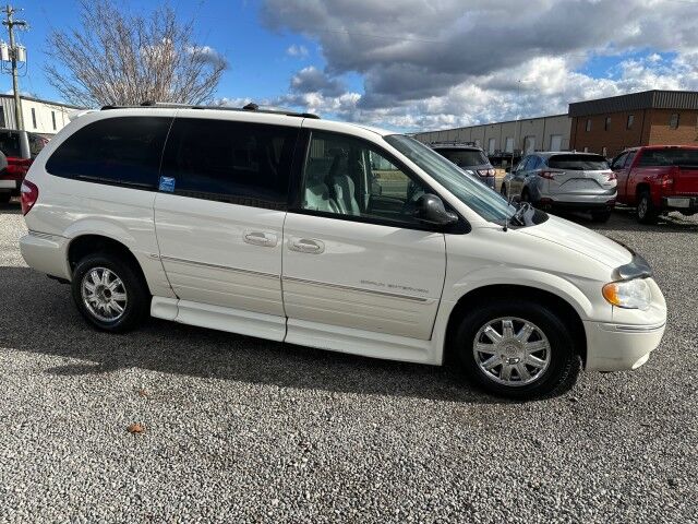 2006 Chrysler Town & Country Ltd Braun Wheelchair Van Ashland VA