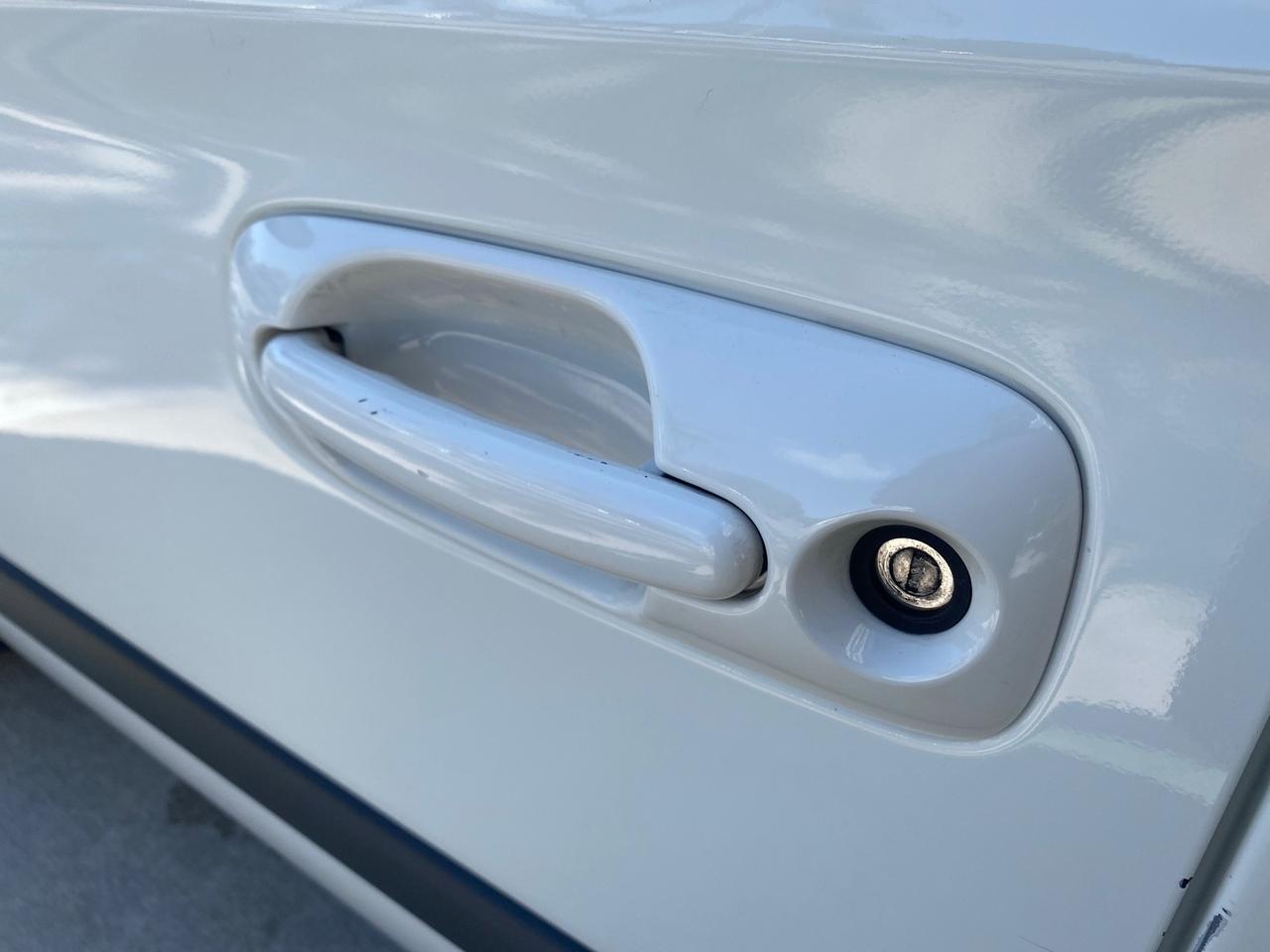 2006 Dodge Caravan SXT LOW MILES 28,367 1 OWNER HANDICAP LIFT Pompano Beach FL