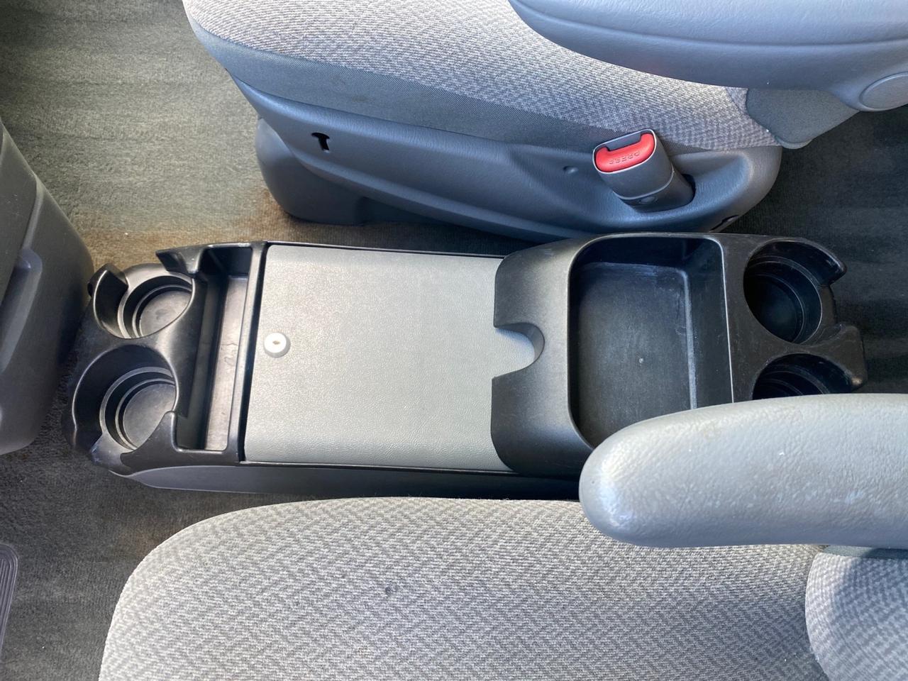 2006 Dodge Caravan SXT LOW MILES 28,367 1 OWNER HANDICAP LIFT Pompano Beach FL