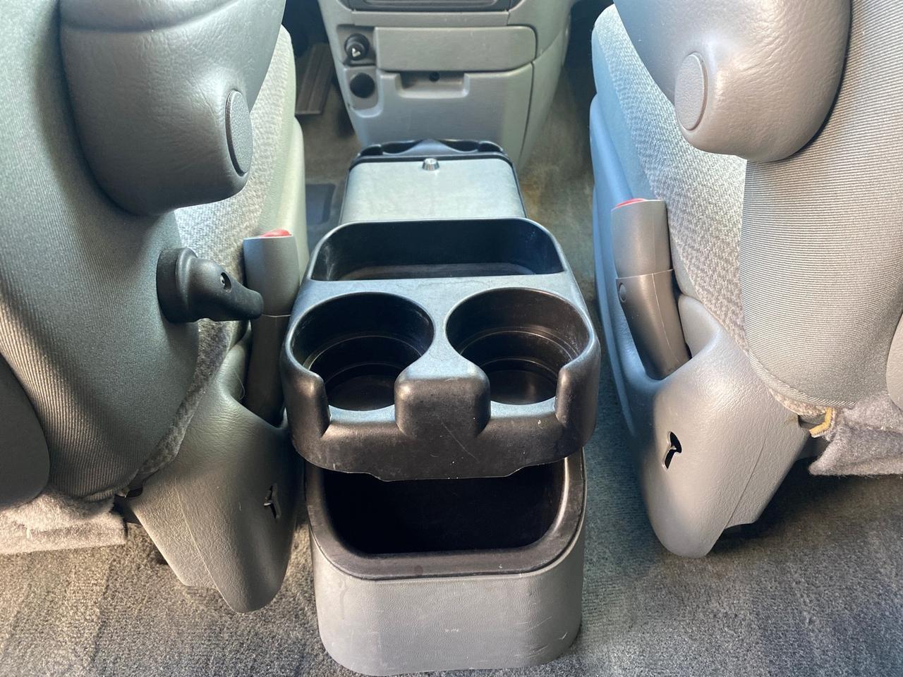 2006 Dodge Caravan SXT LOW MILES 28,367 1 OWNER HANDICAP LIFT Pompano Beach FL