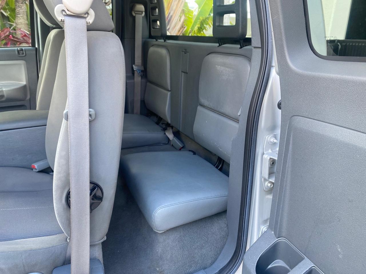 2006 Dodge Dakota SLT CLUB CAB LOW MILES 55,990 Pompano Beach FL