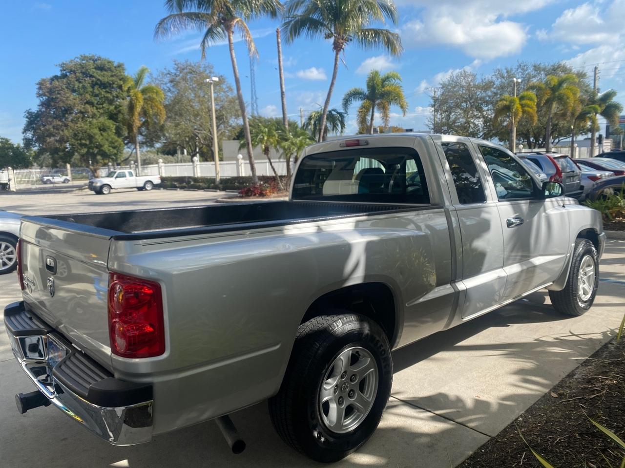 2006 Dodge Dakota SLT CLUB CAB LOW MILES 55,990 Pompano Beach FL