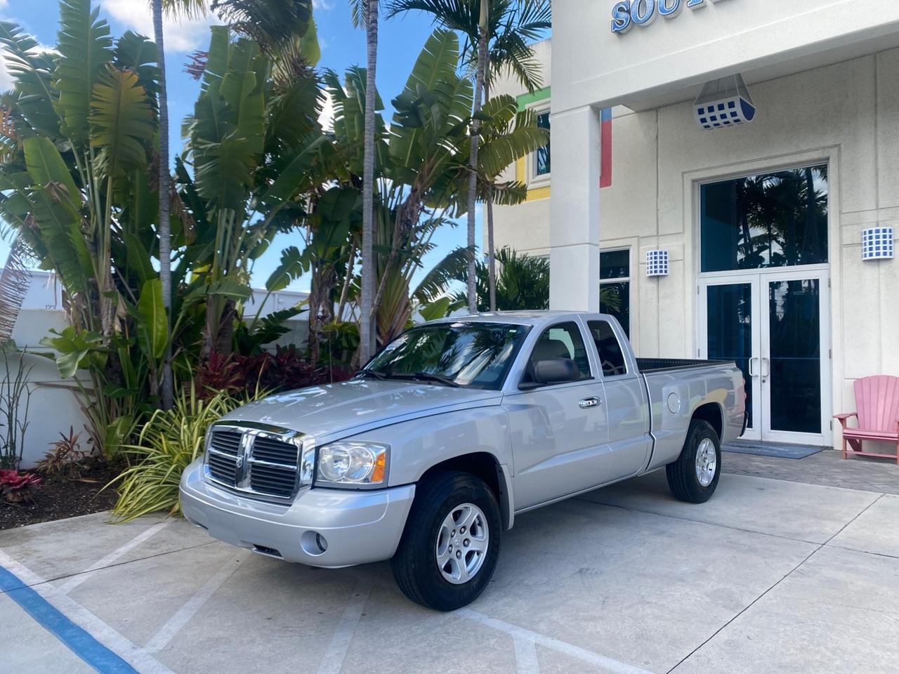 2006 Dodge Dakota SLT CLUB CAB LOW MILES 55,990 Pompano Beach FL