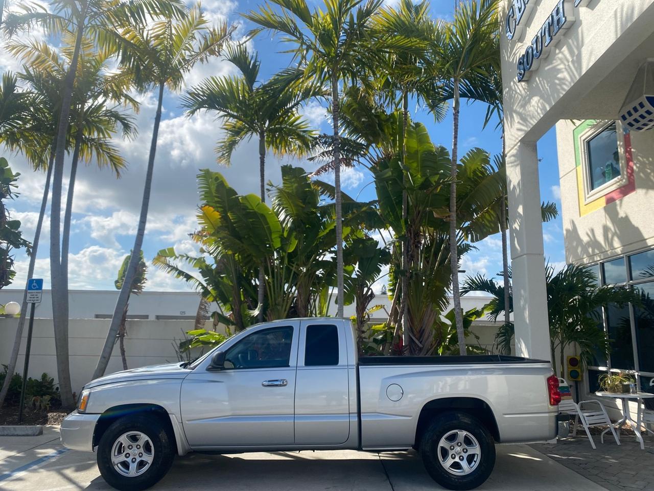 2006 Dodge Dakota SLT CLUB CAB LOW MILES 55,990 Pompano Beach FL