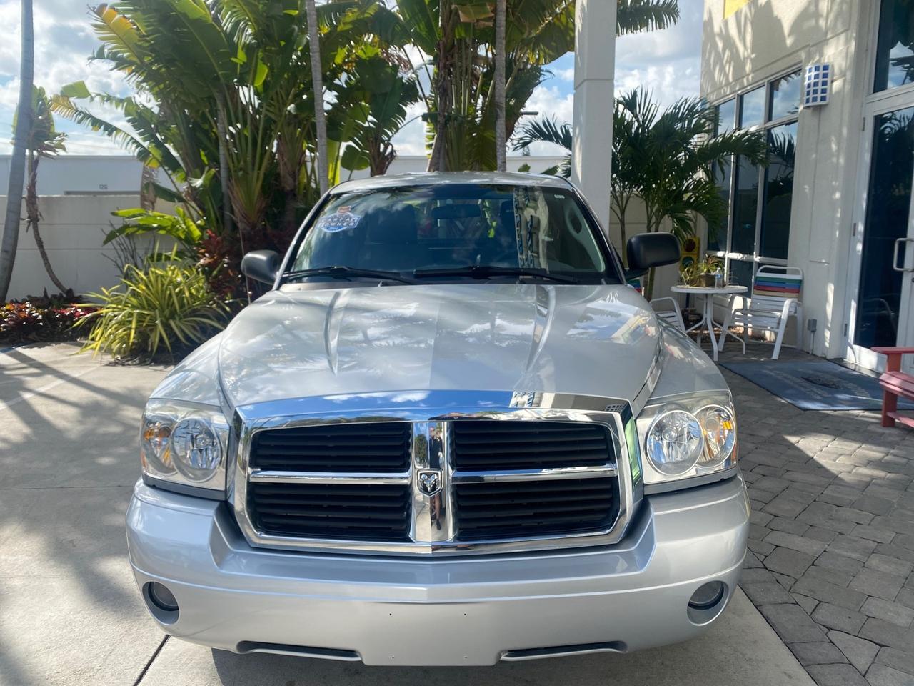 2006 Dodge Dakota SLT CLUB CAB LOW MILES 55,990