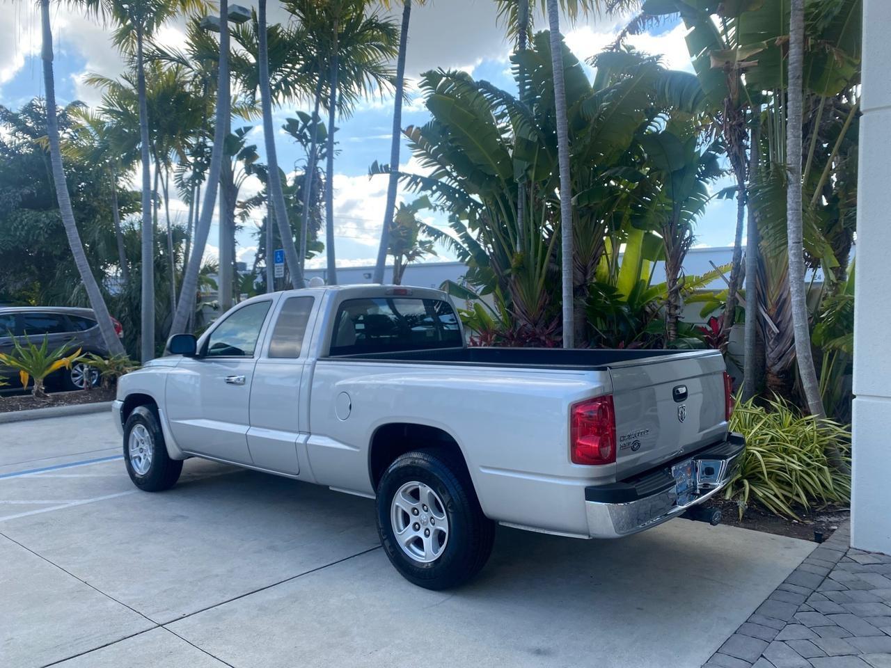 2006 Dodge Dakota SLT CLUB CAB LOW MILES 55,990 Pompano Beach FL