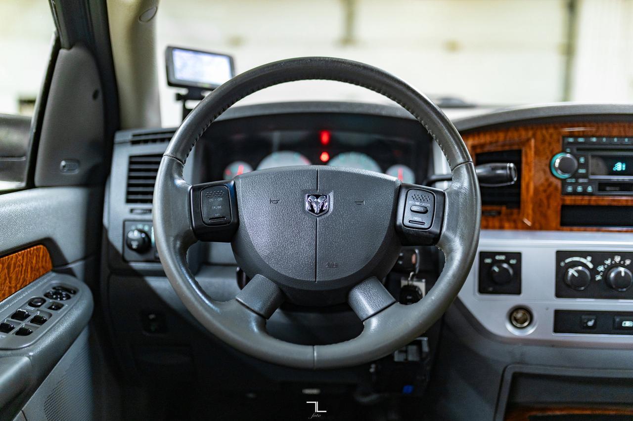 2006 Dodge Ram 2500 4x4 Quad Cab Laramie Diesel Leather Red Deer AB