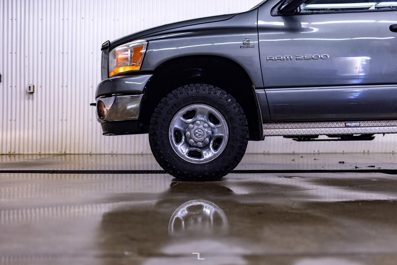 2006 Dodge Ram 2500 4x4 Reg Cab SLT Longbox Diesel Red Deer AB