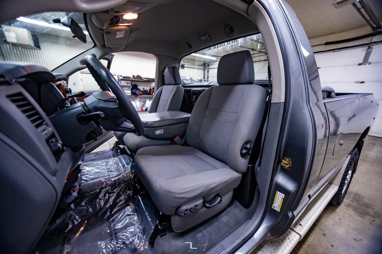 2006 Dodge Ram 2500 4x4 Reg Cab SLT Longbox Diesel Red Deer AB