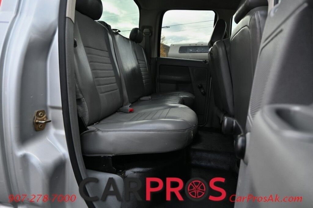 2006 Dodge Ram 3500 ST - 4X4 - 5.9L HO Diesel - Dually - 6 Speed Manual Transmission - Quad Cab - Cruise Control - Tow Package Anchorage AK