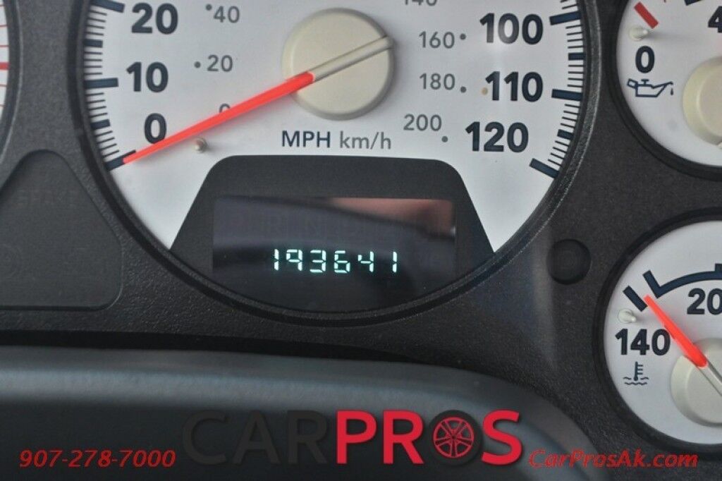 2006 Dodge Ram 3500 ST - 4X4 - 5.9L HO Diesel - Dually - 6 Speed Manual Transmission - Quad Cab - Cruise Control - Tow Package Anchorage AK