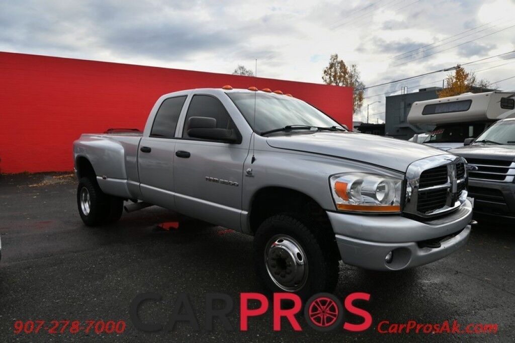 2006 Dodge Ram 3500 ST - 4X4 - 5.9L HO Diesel - Dually - 6 Speed Manual Transmission - Quad Cab - Cruise Control - Tow Package Anchorage AK
