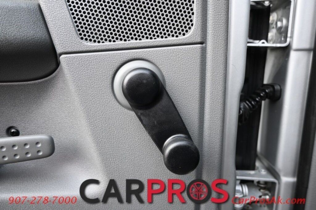 2006 Dodge Ram 3500 ST - 4X4 - 5.9L HO Diesel - Dually - 6 Speed Manual Transmission - Quad Cab - Cruise Control - Tow Package Anchorage AK