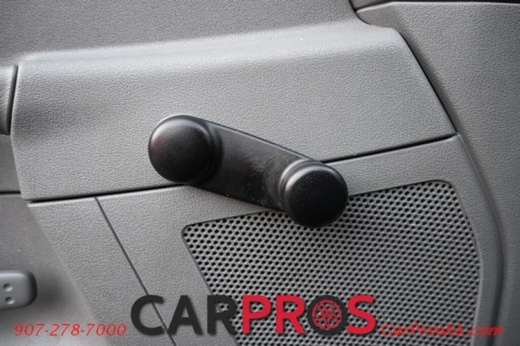 2006 Dodge Ram 3500 ST - 4X4 - 5.9L HO Diesel - Dually - 6 Speed Manual Transmission - Quad Cab - Cruise Control - Tow Package Anchorage AK