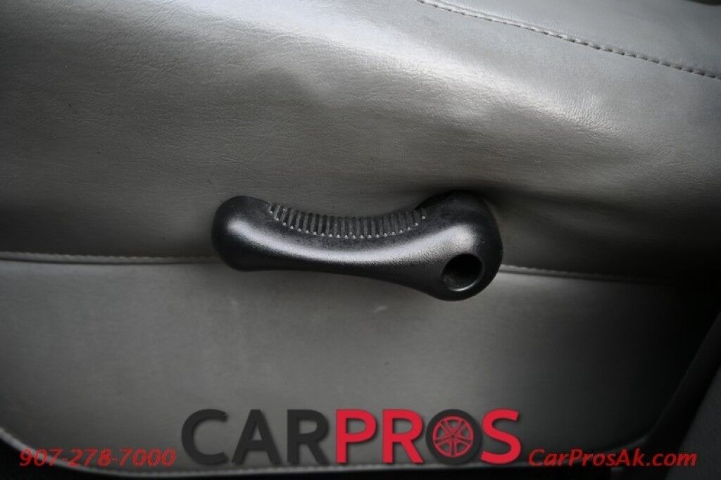 2006 Dodge Ram 3500 ST - 4X4 - 5.9L HO Diesel - Dually - 6 Speed Manual Transmission - Quad Cab - Cruise Control - Tow Package Anchorage AK