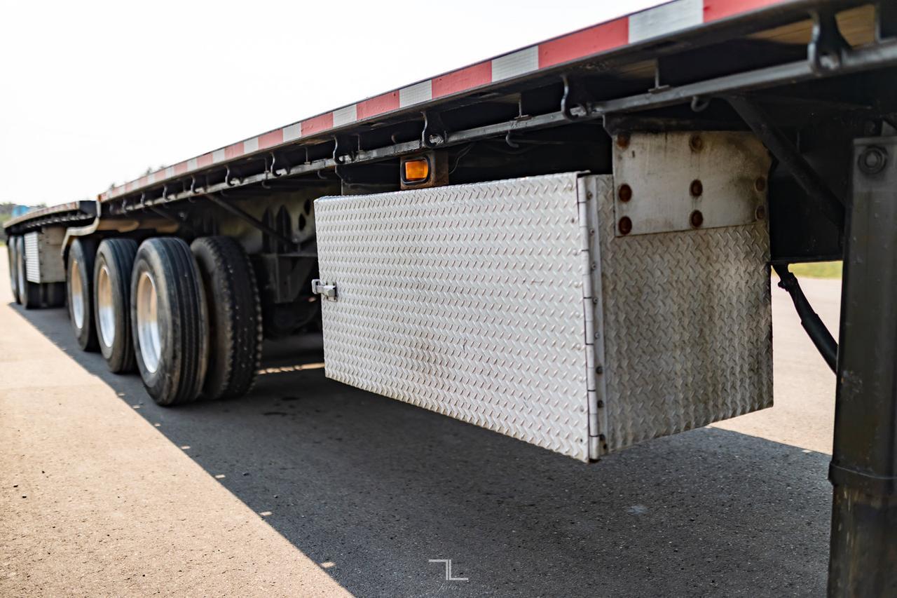 2006 Doepker Super B Steel Flat Deck Trailers Red Deer AB