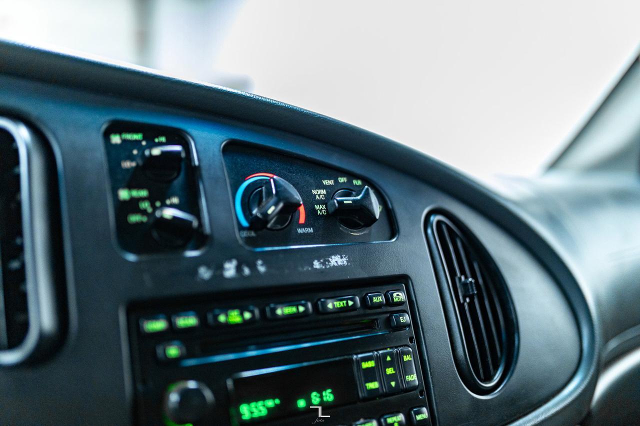 2006 Ford E-250 Cargo Van Red Deer AB