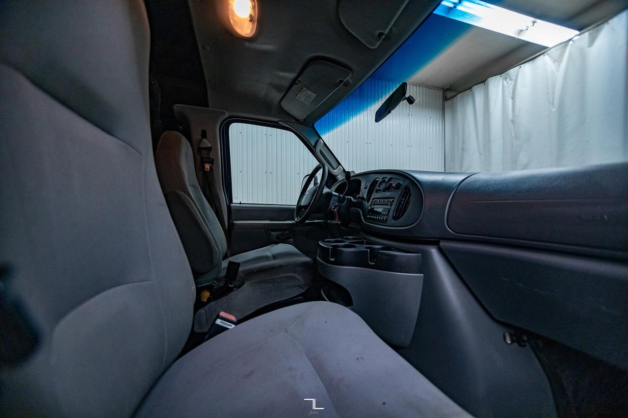 2006 Ford E-250 Cargo Van Red Deer AB