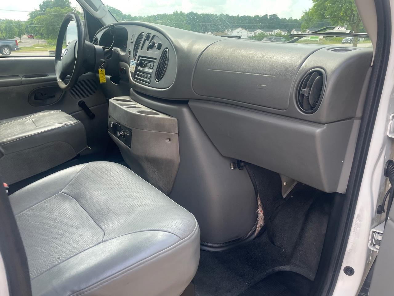 2006 Ford E-250 Commercial | Recreational Middleville MI