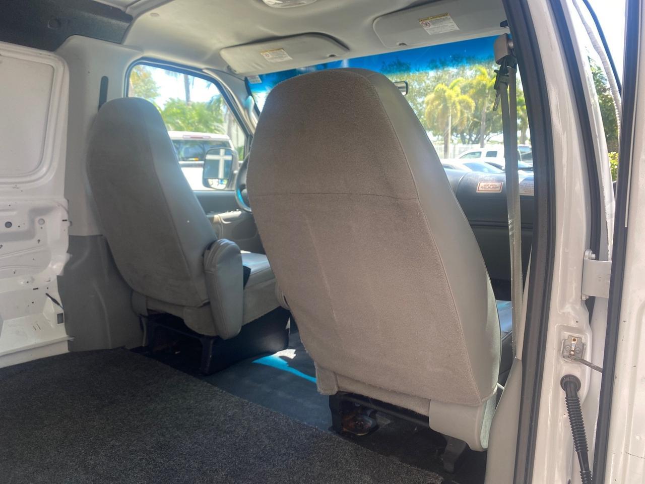 2006 Ford Econoline Cargo Van E350 LOW MILES 66,160 Pompano Beach FL