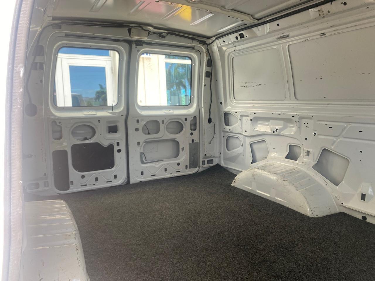 2006 Ford Econoline Cargo Van E350 LOW MILES 66,160 Pompano Beach FL