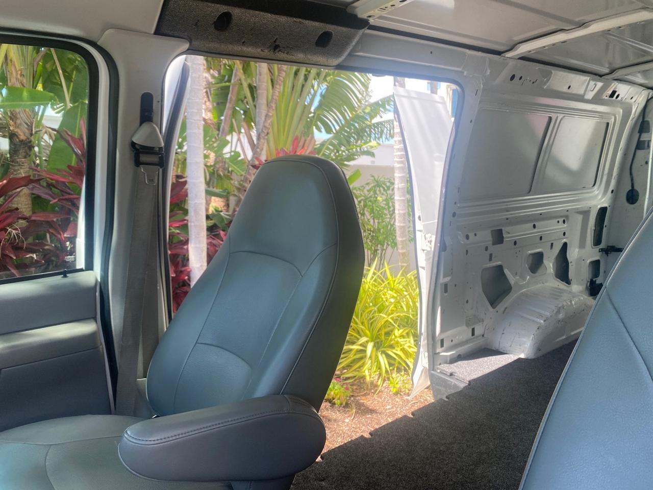 2006 Ford Econoline Cargo Van E350 LOW MILES 66,160 Pompano Beach FL