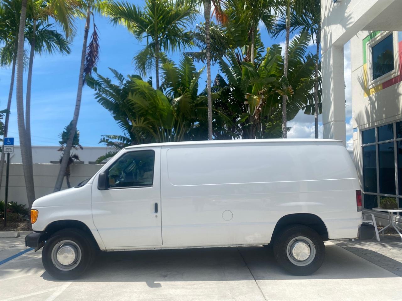 2006 Ford Econoline Cargo Van E350 LOW MILES 66,160 Pompano Beach FL
