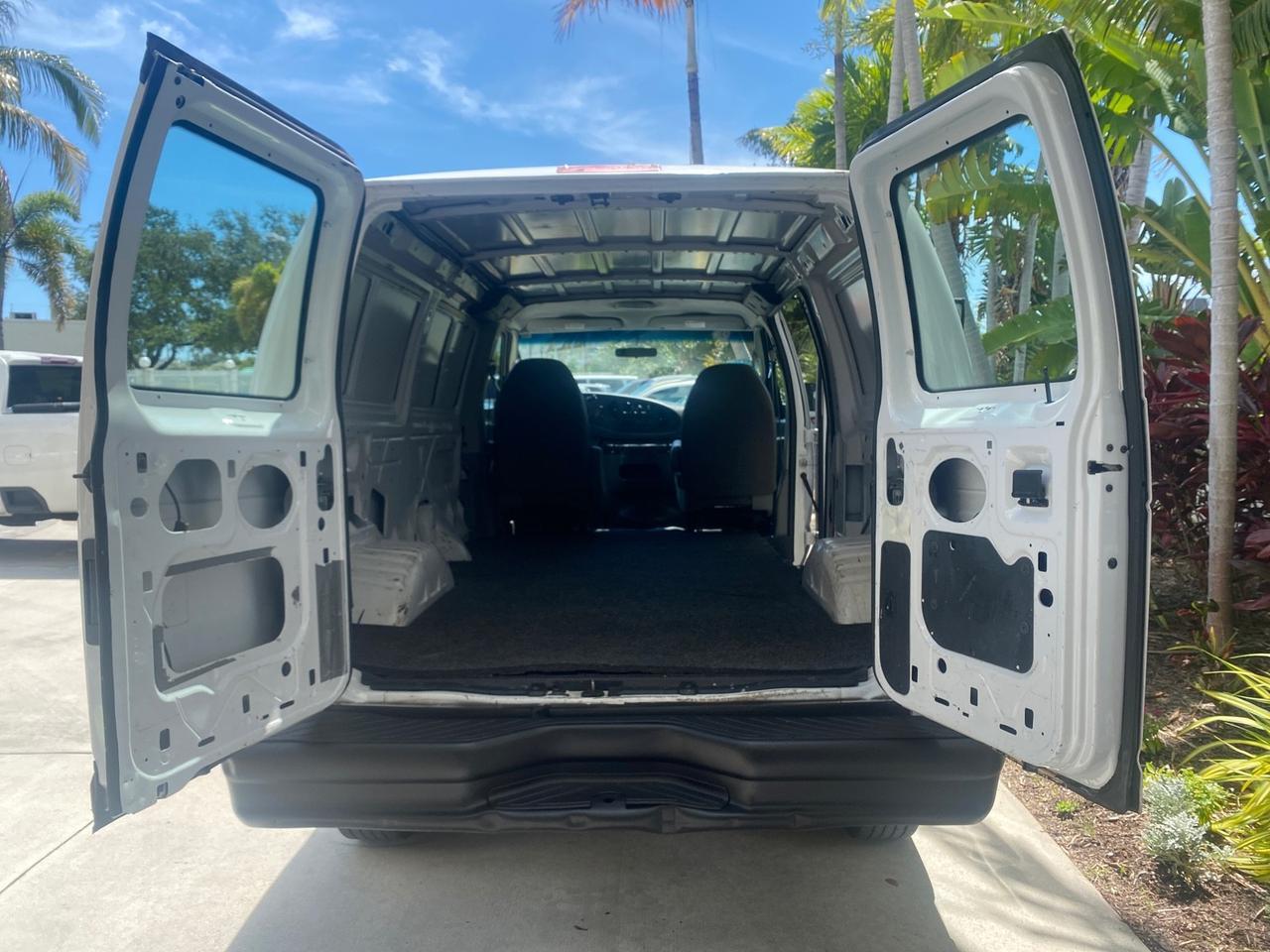 2006 Ford Econoline Cargo Van E350 LOW MILES 66,160 Pompano Beach FL