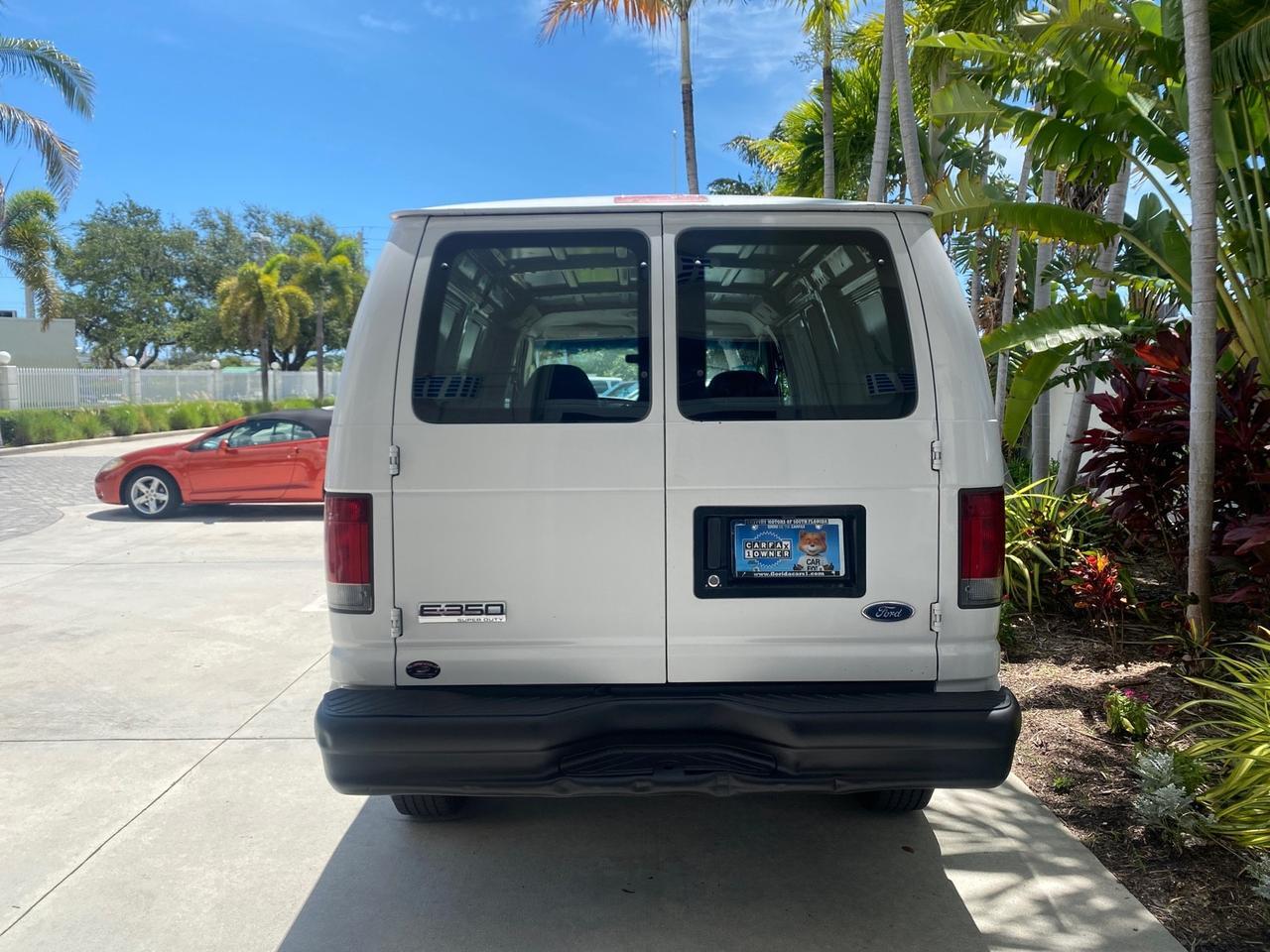 2006 Ford Econoline Cargo Van E350 LOW MILES 66,160 Pompano Beach FL