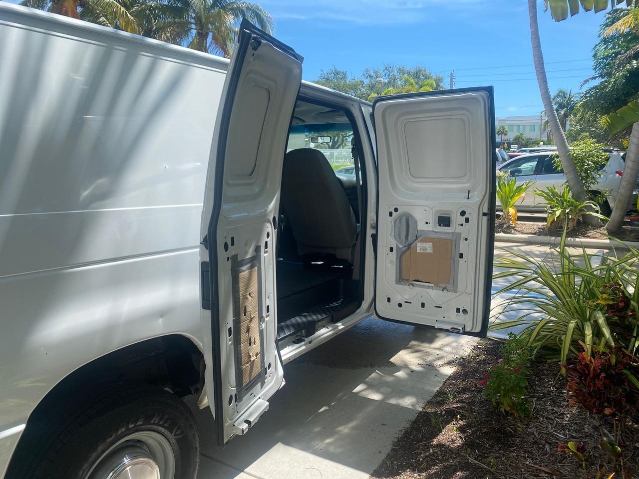 2006 Ford Econoline Cargo Van E350 LOW MILES 66,160 Pompano Beach FL