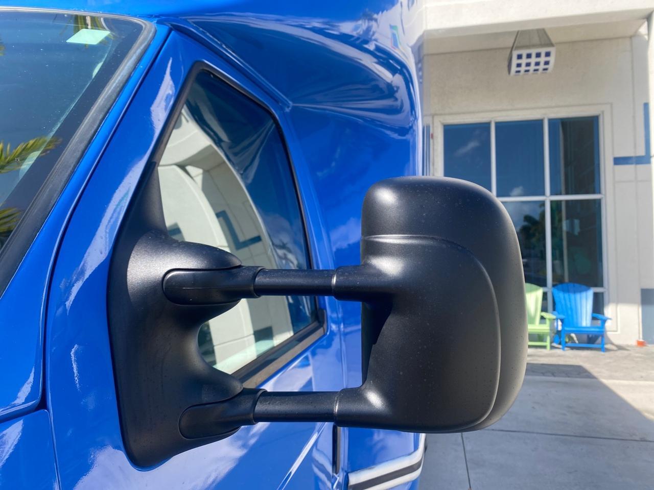 2006 Ford Econoline Commercial Cutaway LOW MILES 27,641 1 OWNER Pompano Beach FL