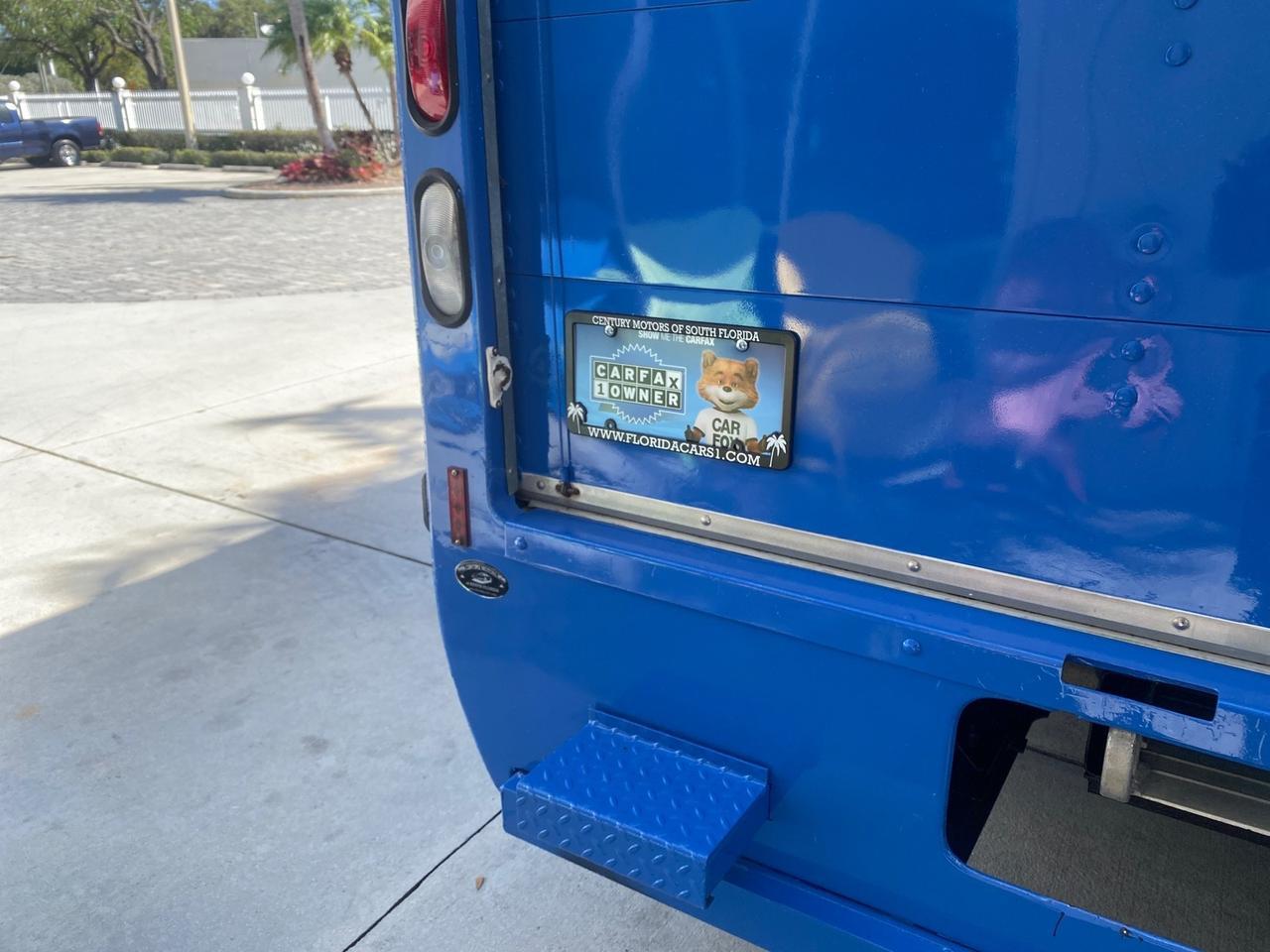 2006 Ford Econoline Commercial Cutaway LOW MILES 27,641 1 OWNER Pompano Beach FL