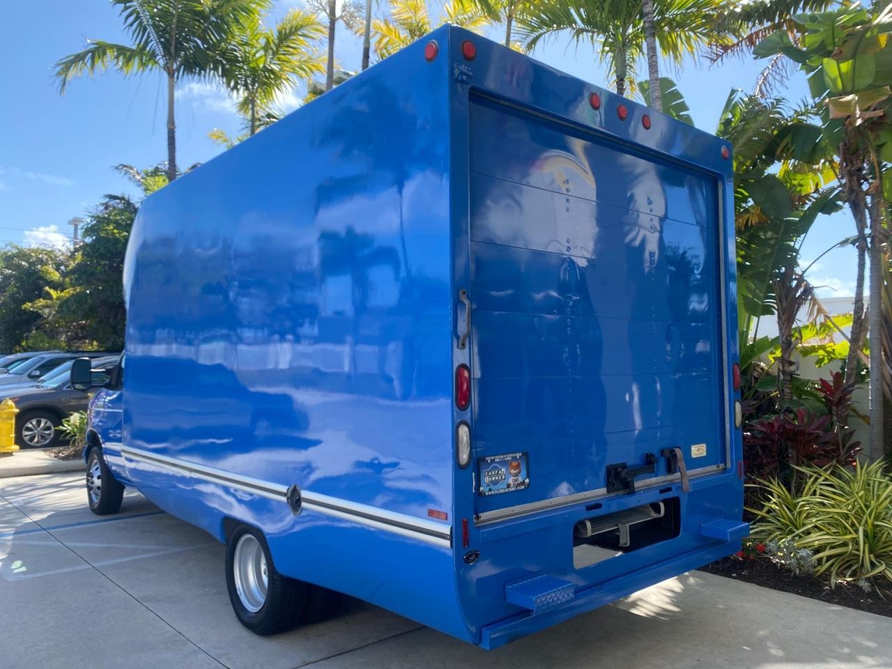 2006 Ford Econoline Commercial Cutaway LOW MILES 27,641 1 OWNER Pompano Beach FL