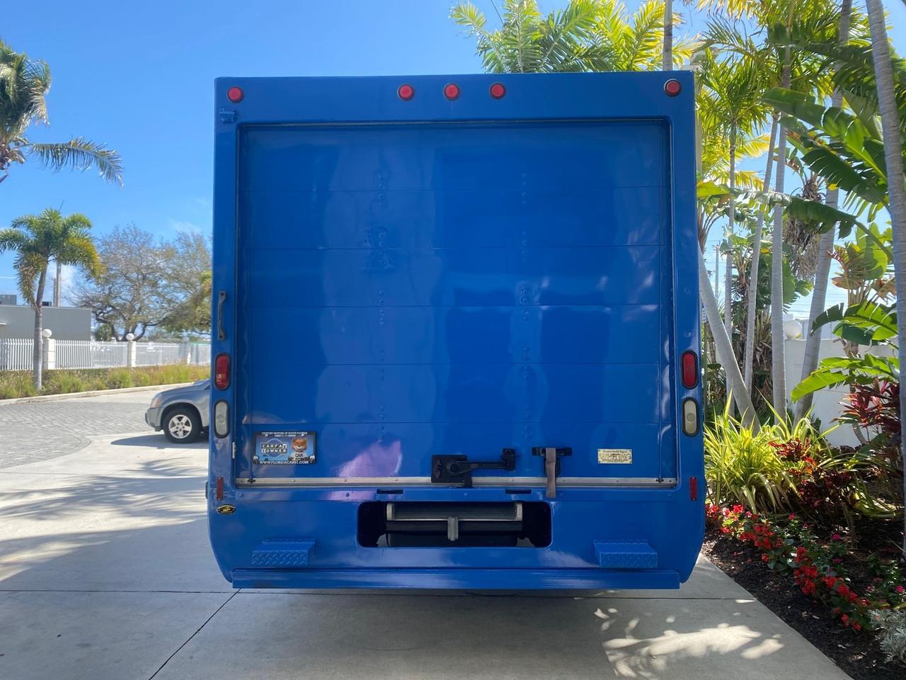 2006 Ford Econoline Commercial Cutaway LOW MILES 27,641 1 OWNER Pompano Beach FL