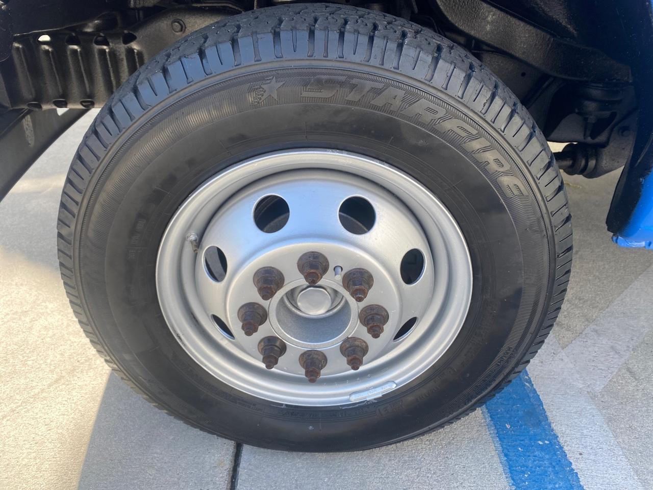 2006 Ford Econoline Commercial Cutaway LOW MILES 27,641 1 OWNER Pompano Beach FL