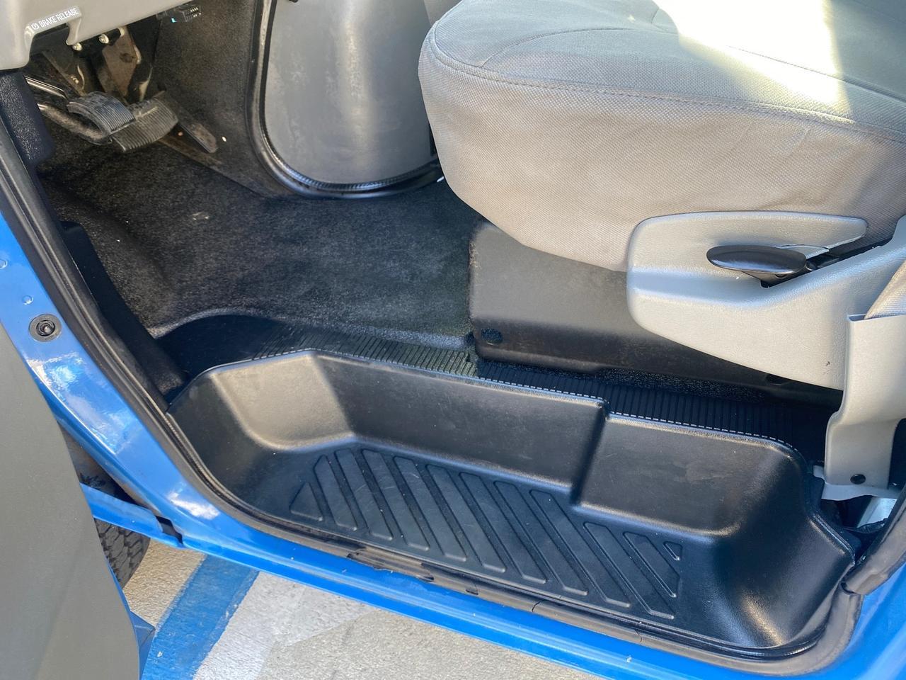 2006 Ford Econoline Commercial Cutaway LOW MILES 27,641 1 OWNER Pompano Beach FL