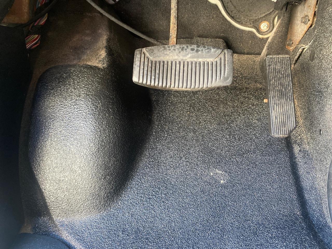 2006 Ford Econoline Commercial Cutaway LOW MILES 27,641 1 OWNER Pompano Beach FL