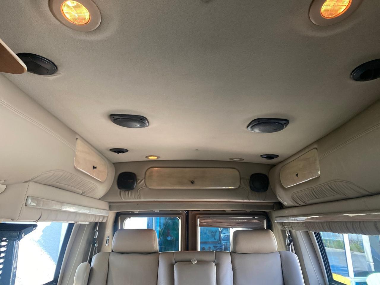 2006 Ford Econoline HI TOP E250 EXPLORER CONVERSION HANDICAP Pompano Beach FL