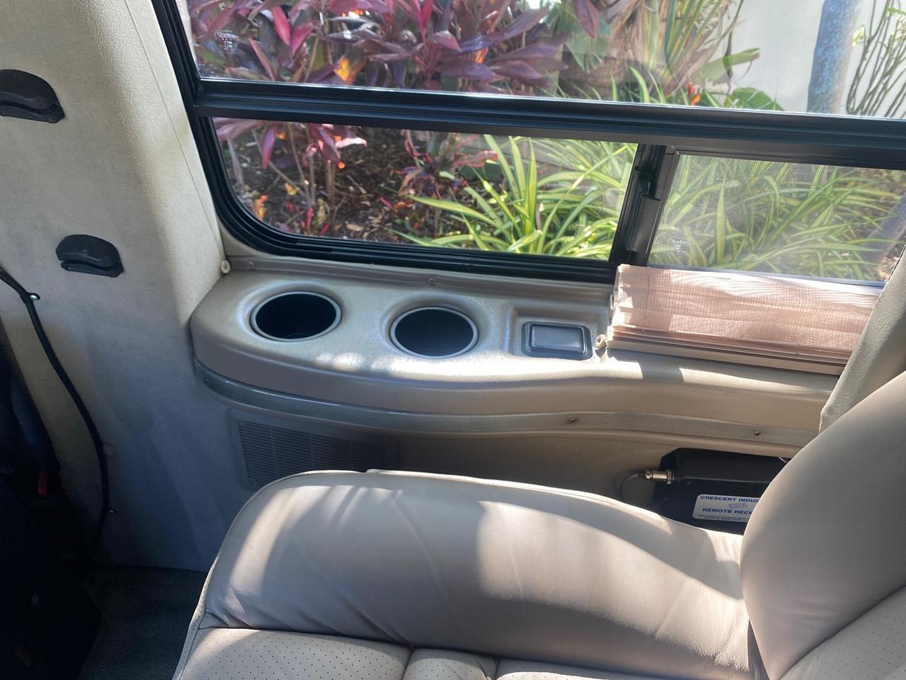 2006 Ford Econoline HI TOP E250 EXPLORER CONVERSION HANDICAP Pompano Beach FL