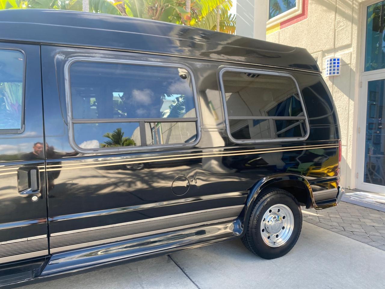 2006 Ford Econoline HI TOP E250 EXPLORER CONVERSION HANDICAP Pompano Beach FL